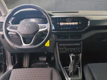 VW T-Cross Life TSI DSG in Deep Black Perleffekt