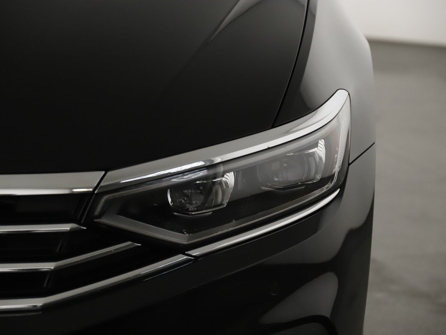 VW Passat Variant Elegance TDI DSG | Bild 37 von 39
