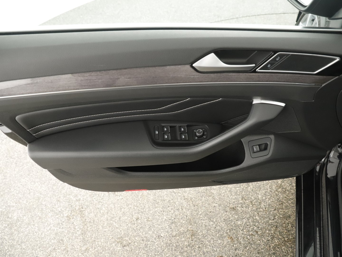 VW Passat Variant Elegance TDI DSG | Bild 10 von 39