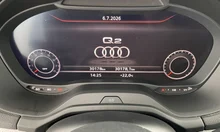 Audi Q2 30 TFSI intense in ibisweiß