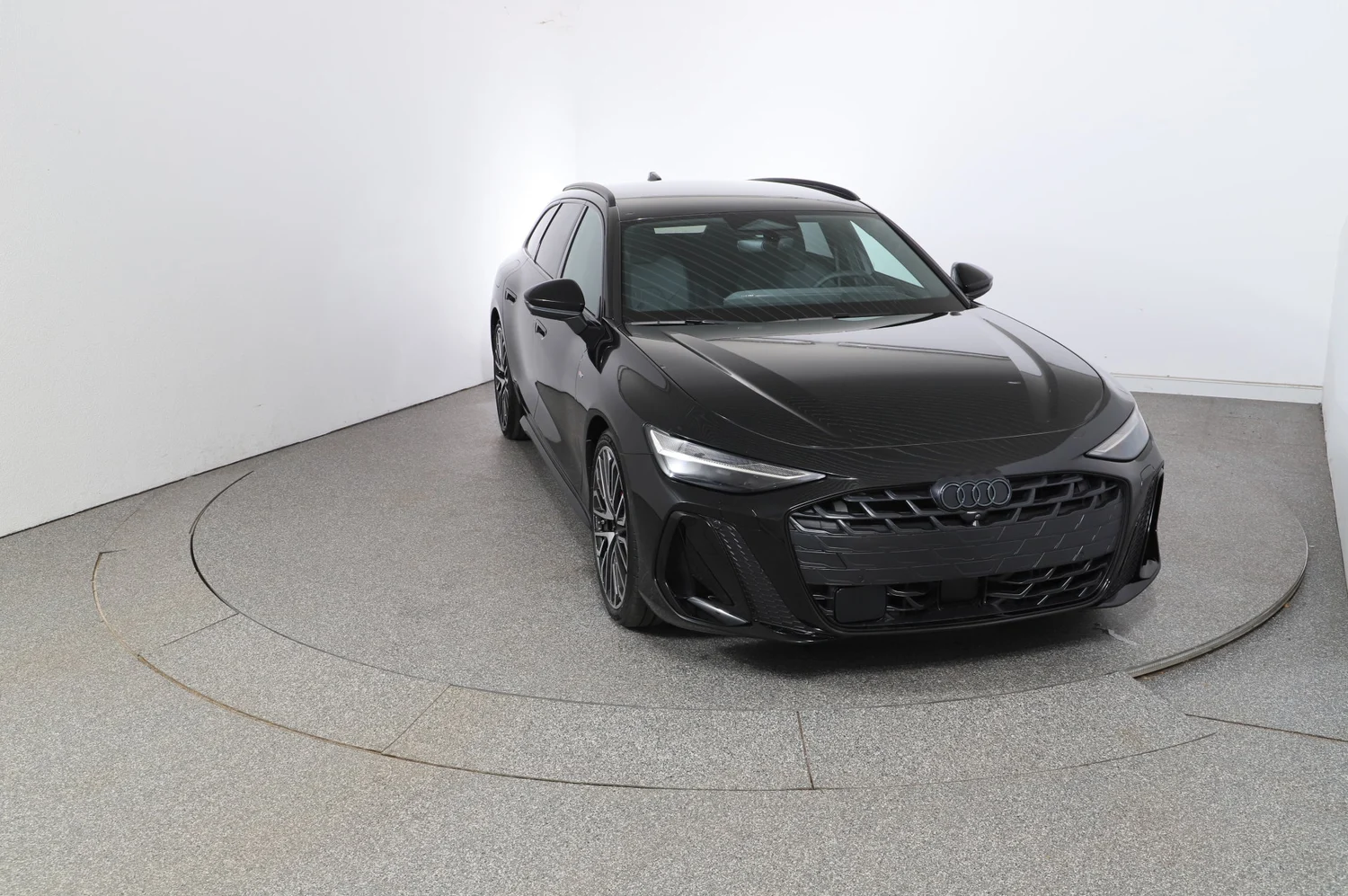Bild eines Audi A6 Avant quattro TDI 220 kW