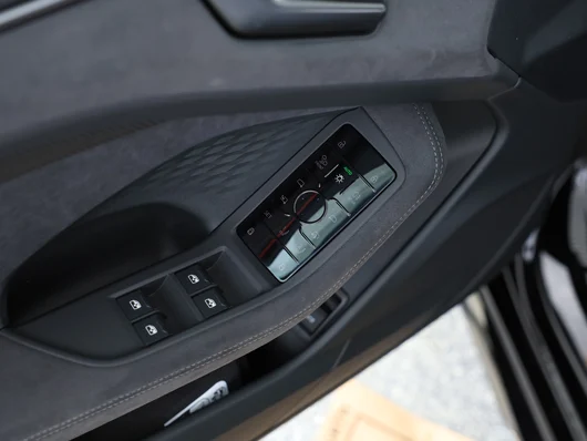 Bild eines Audi A6 Avant quattro TDI 220 kW