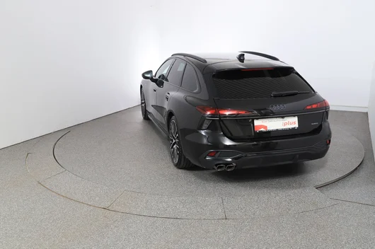 Bild eines Audi A6 Avant quattro TDI 220 kW