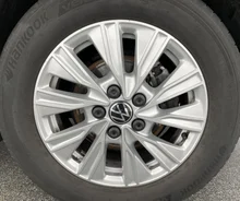 VW Multivan Business ÜH TDI in Starlightblue Metallic