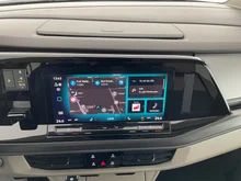 VW Multivan Business ÜH TDI in Starlightblue Metallic