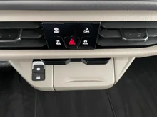 VW Multivan Business ÜH TDI in Starlightblue Metallic