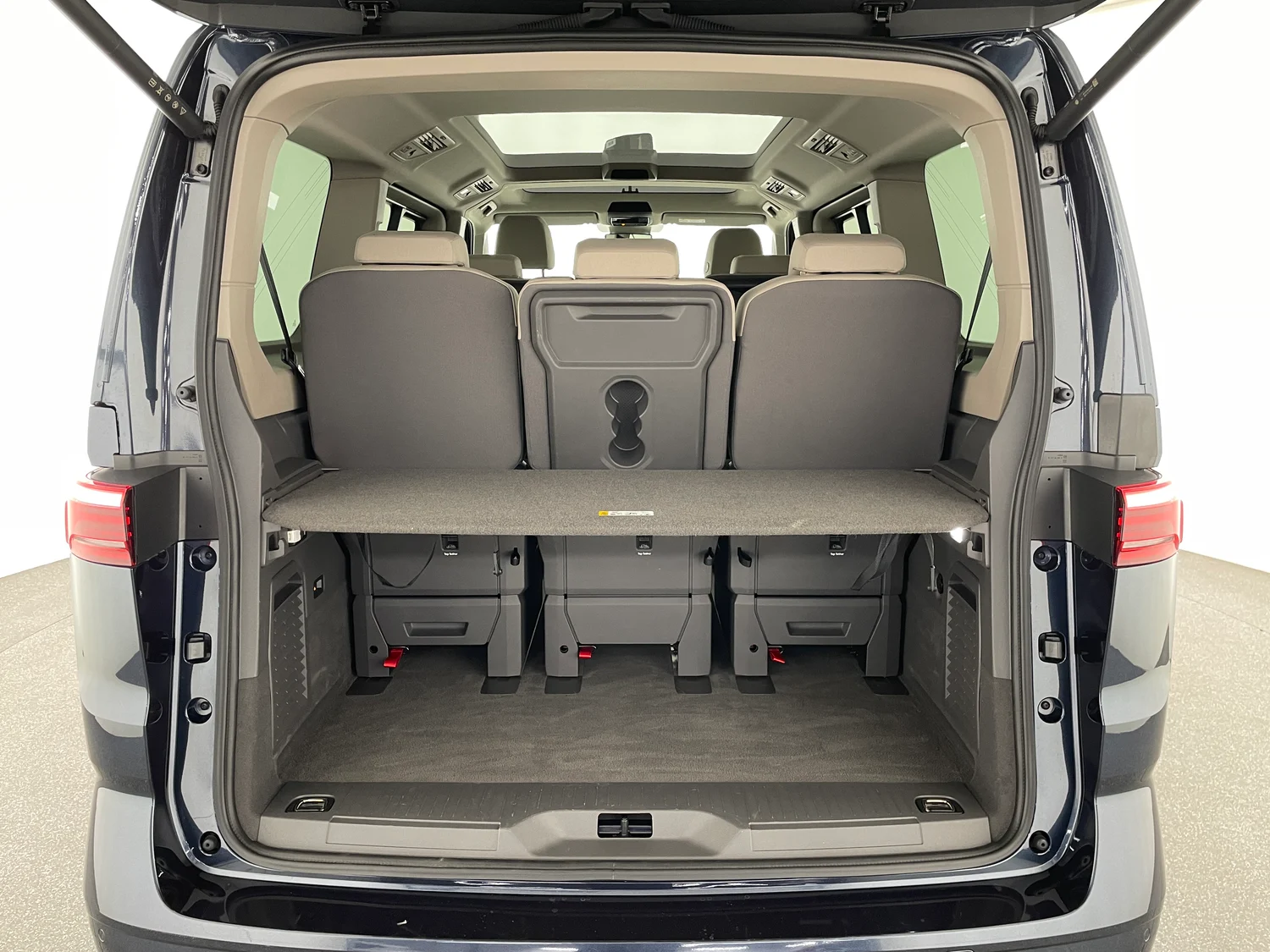 Bild eines VW Multivan Business ÜH TDI