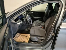 Škoda Octavia Combi Essence TSI in Graphit-Grau Metallic