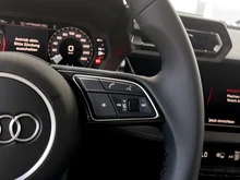 Audi A3 Sportback 30 TFSI in Brillantschwarz