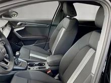 Audi A3 Sportback 30 TFSI in Brillantschwarz