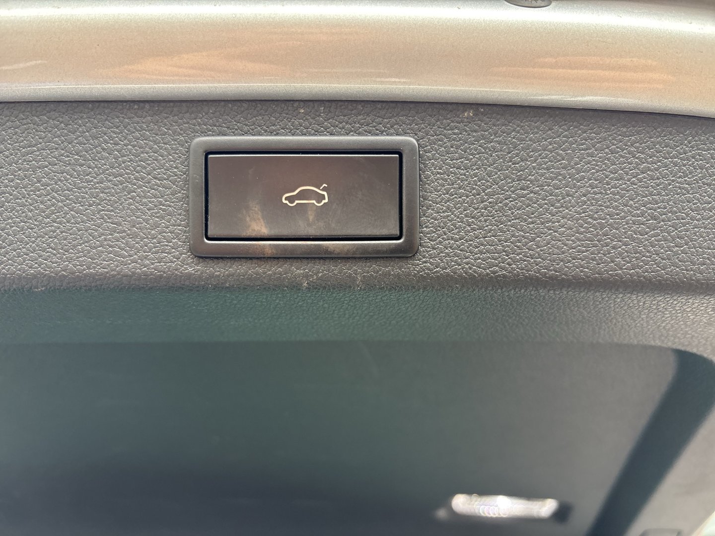 Škoda SUPERB Combi Style TDI | Bild 8 von 24