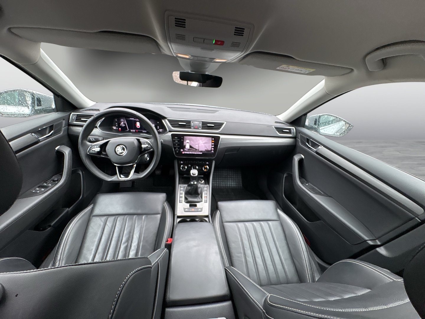 Škoda SUPERB Combi Style TDI | Bild 10 von 24