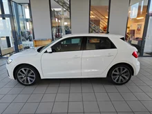 Thumbnail-Foto von Fahrzeug