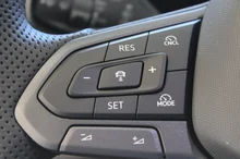 VW Tiguan Sport eTSI DSG in Grenadillschwarz Metallic
