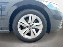 VW Golf Life TDI DSG in 5K Uranograu