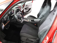 CUPRA Born 77/82 e-Boost 170kW/231PS in Merlot-Rot Metallic