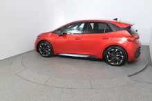 CUPRA Born 77/82 e-Boost 170kW/231PS in Merlot-Rot Metallic