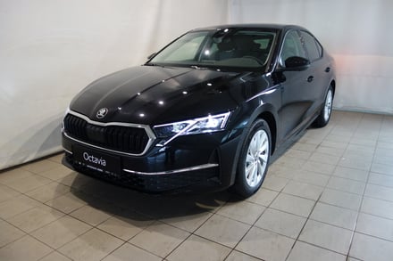 Škoda Octavia Selection TSI mHEV DSG