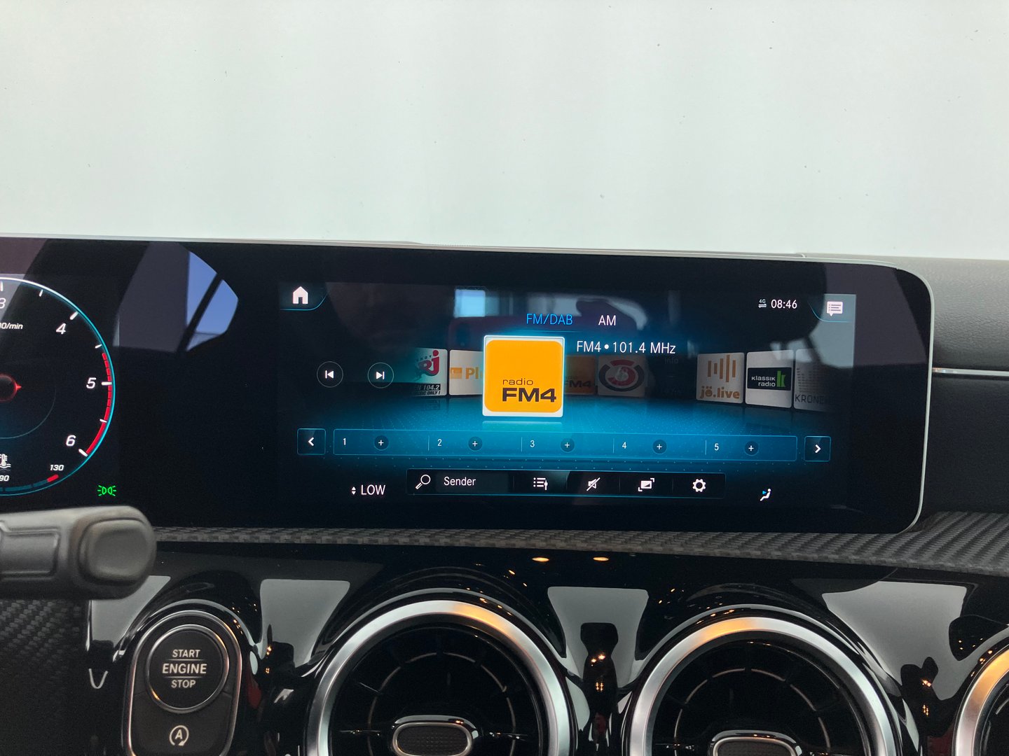 Mercedes A 180 d Aut. | Bild 7 von 14