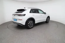 VW T-Roc Life eTSI DSG in Pure White