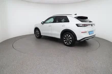 VW T-Roc Life eTSI DSG in Pure White