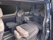 VW Multivan Style ÜH TDI in Starlightblue Metallic