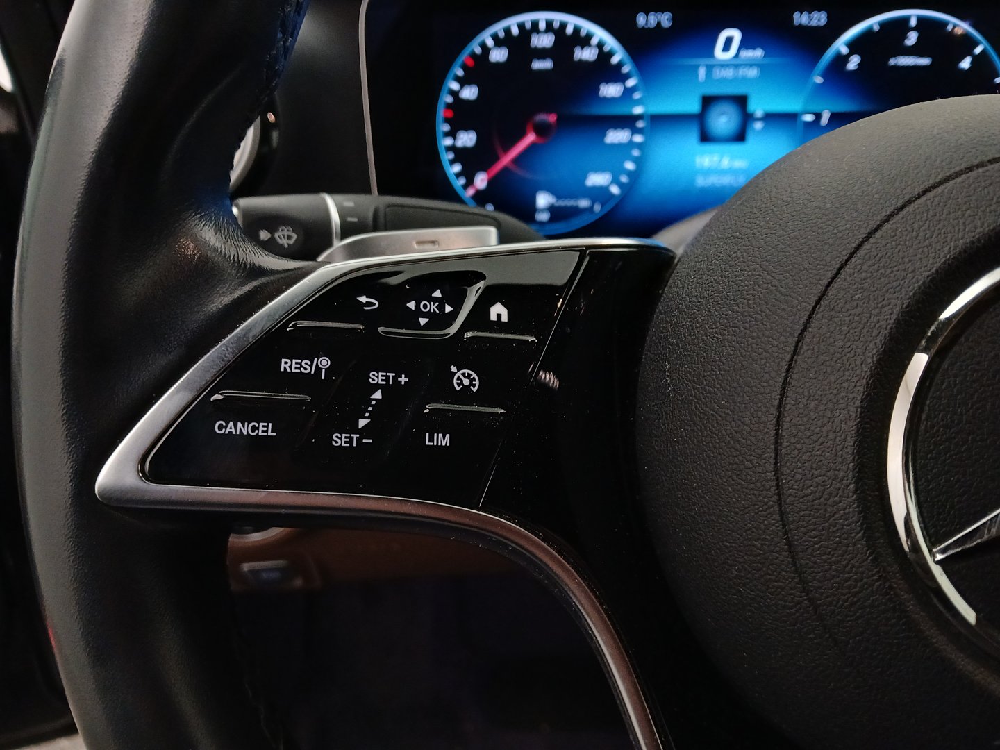 Mercedes E 200 d Austria Edition Aut. | Bild 16 von 30