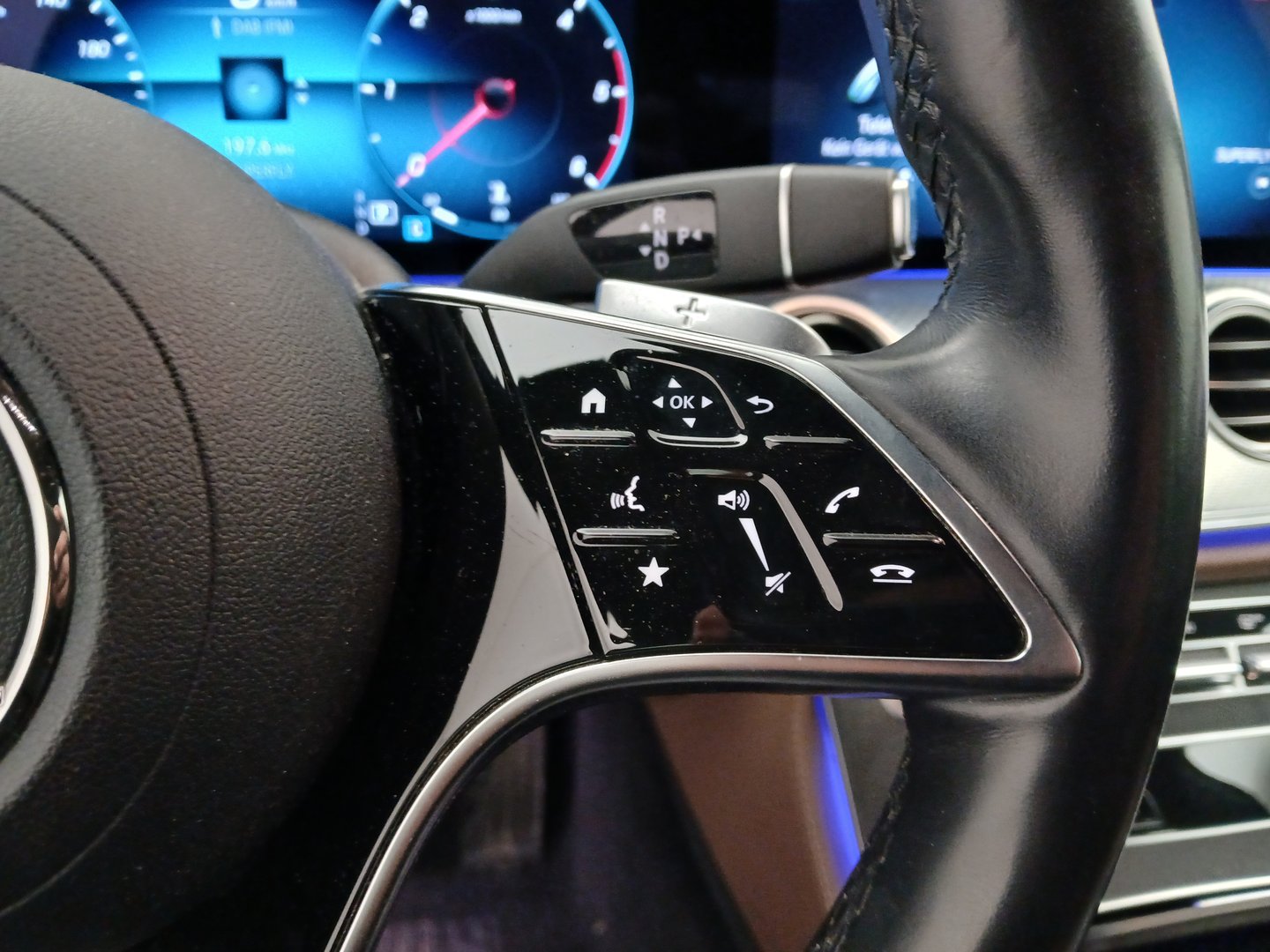 Mercedes E 200 d Austria Edition Aut. | Bild 17 von 30