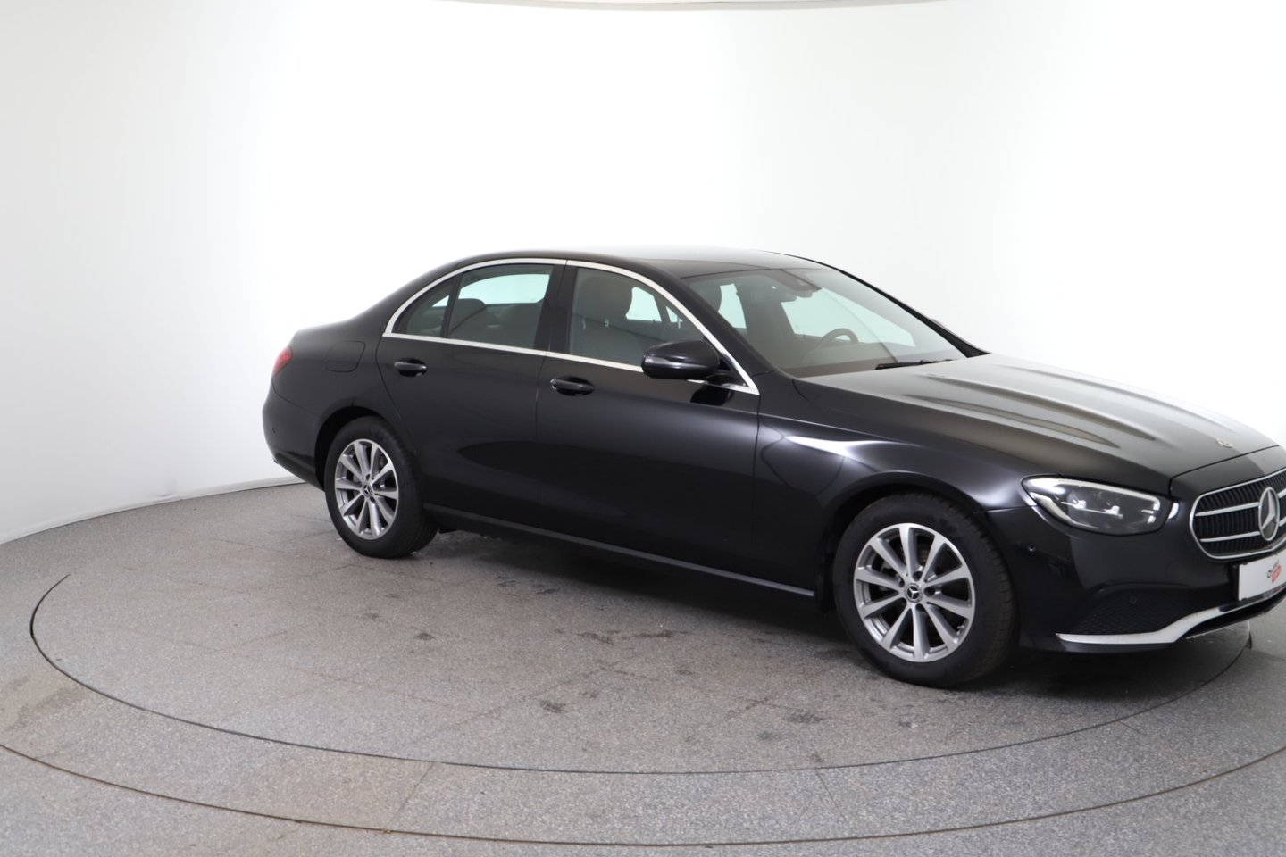 Mercedes E 200 d Austria Edition Aut. | Bild 3 von 30