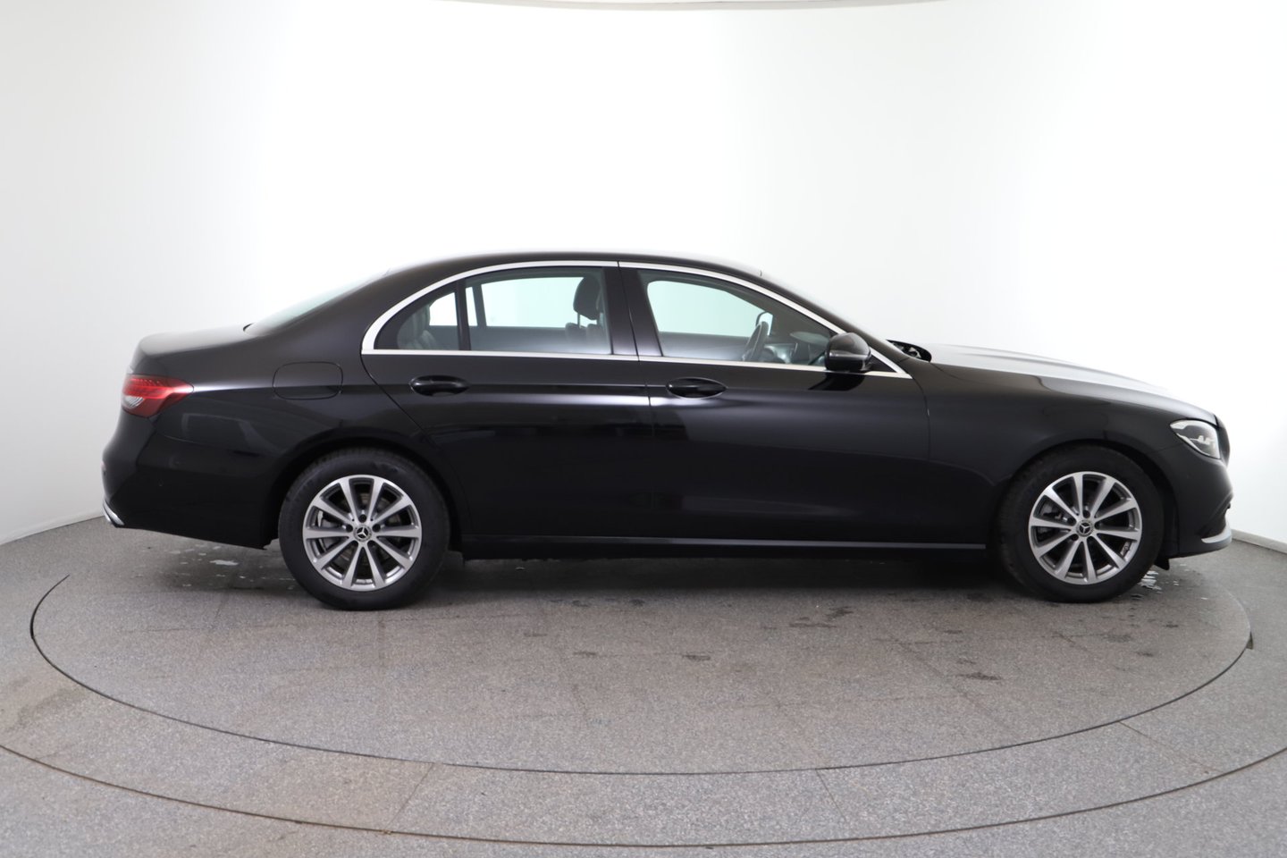 Mercedes E 200 d Austria Edition Aut. | Bild 4 von 30