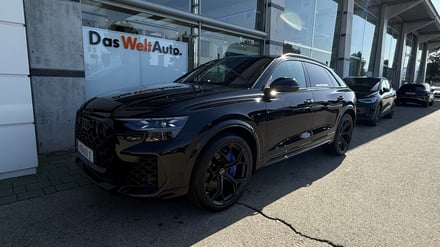 Audi RS Q8 performance