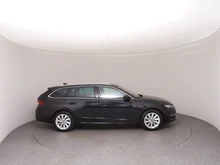 Škoda Octavia Combi Selection TSI in Black-Magic Perleffekt
