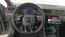 Škoda Superb Combi iV SPORTLINE DSG in Business-Grau Metallic