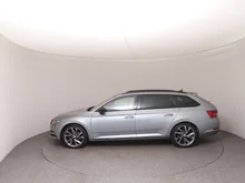 Škoda Superb Combi iV SPORTLINE DSG in Business-Grau Metallic