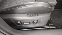 Škoda Superb Combi iV SPORTLINE DSG in Business-Grau Metallic