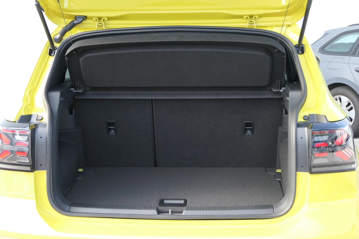 Bild eines VW T-Cross R-Line TSI DSG