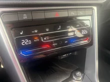 VW T-Roc Friends TSI in Indium Grau Metallic