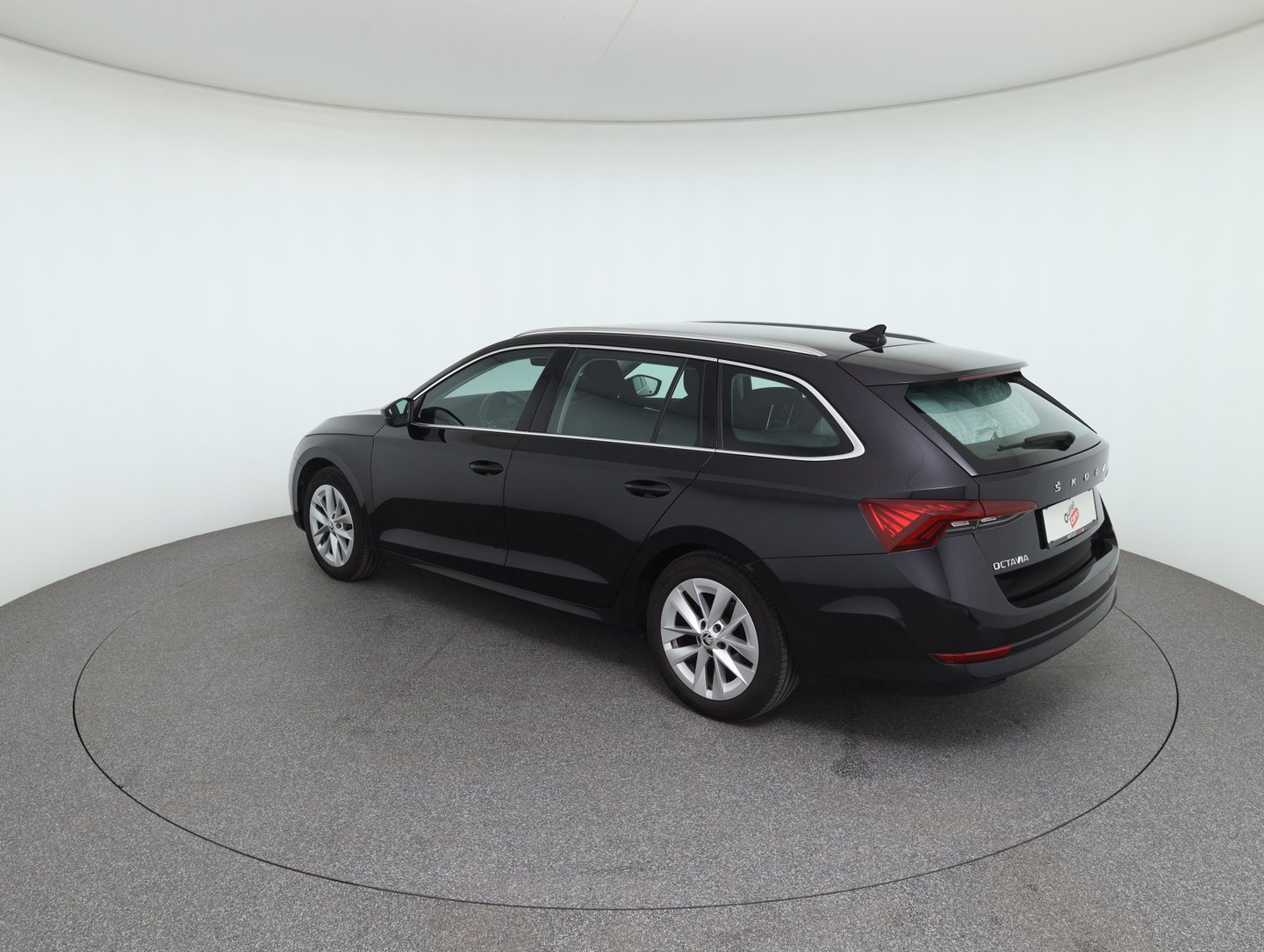 Škoda OCTAVIA Combi Style TDI | Bild 7 von 26
