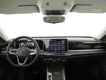 VW Passat Variant Business eHybrid 150kW in Pure White