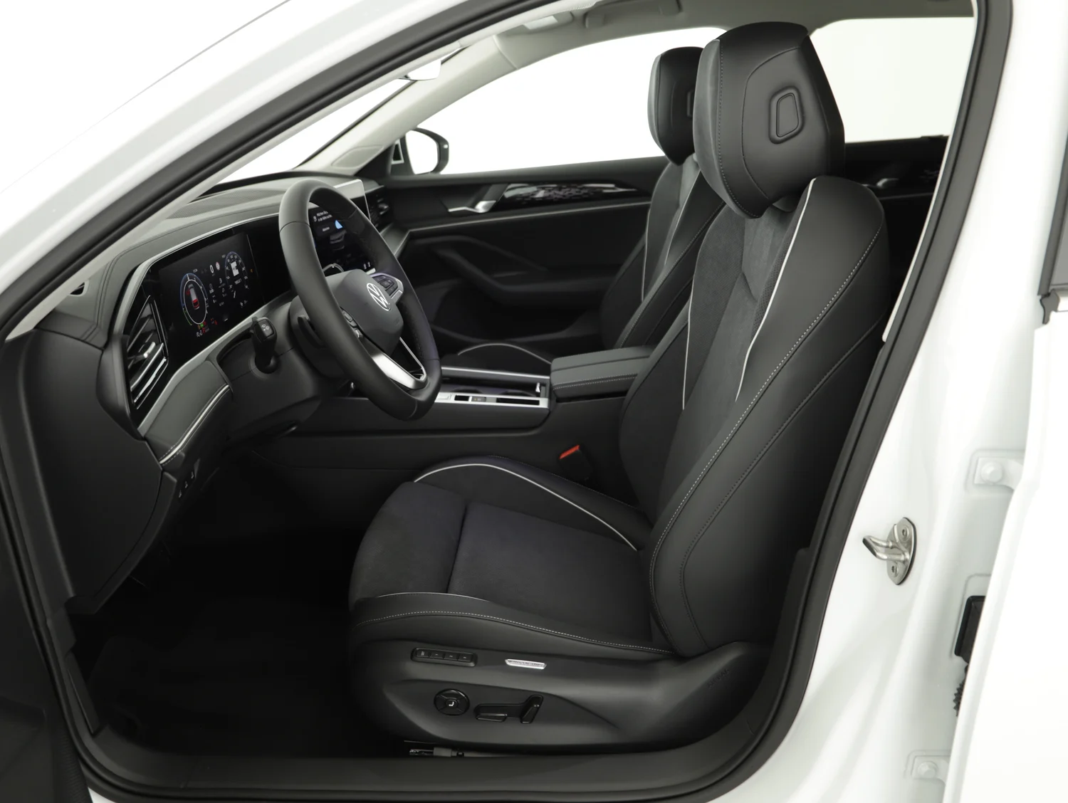 Bild eines VW Passat Variant Business eHybrid 150kW