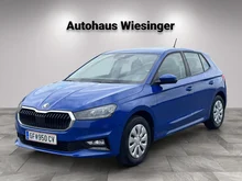 Škoda Fabia Essence TSI in K4 Energy-Blau