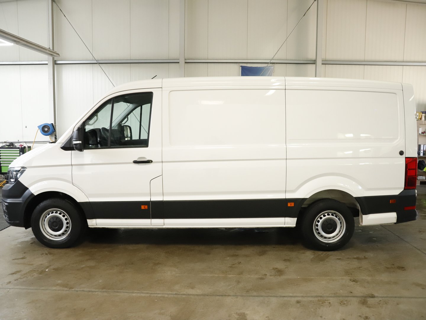 VW Crafter 35 Kastenwagen L3H2 TDI | Bild 4 von 19