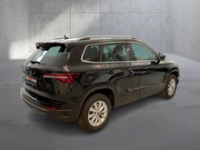 Škoda Karoq Selection TSI in Black-Magic Perleffekt