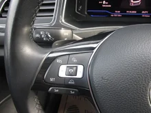 VW T-Roc Sport TSI ACT DSG in White Silver Metallic Dach Schwarz