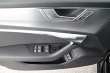 Audi A6 Limousine 50 TFSI e quattro Sport in mythosschwarz metallic