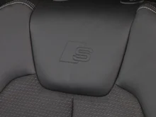 Audi Q5 Sportback 40 TDI quattro S line in quantumgrau