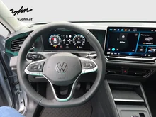 VW Tiguan 4Me eTSI DSG in Oyster Silver Metallic