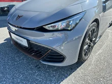CUPRA Born 58 150kW/204PS in Mondstein-Grau