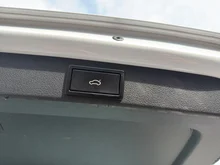 Škoda Octavia Combi 4x4 SCOUT TDI DSG in Moon-Weiß Metallic