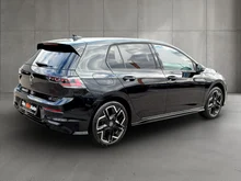VW Golf Sport TSI in Grenadillschwarz Metallic